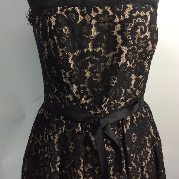 Robert Rodriguez Neiman Marcus Black Lace Dress 6 - Picture 5 of 11
